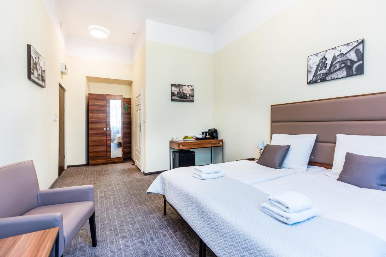 Aparthotel Old Town Krakow Bagian luar foto